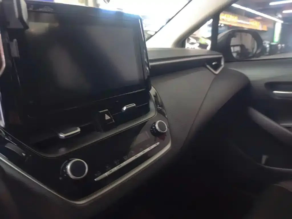 Toyota Corolla 2022 из CN, фото 4