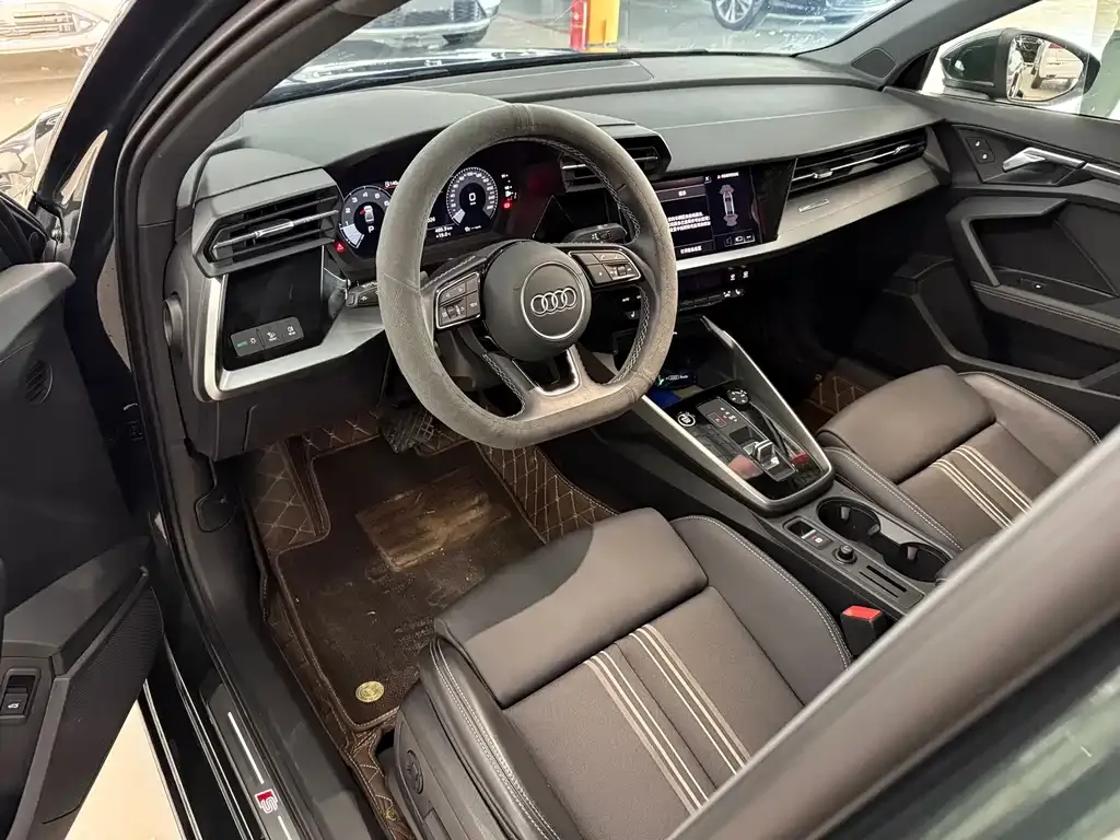 Audi A3 — фото 2