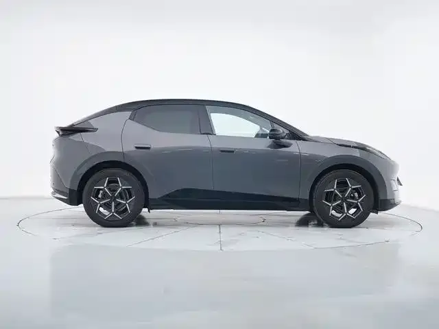 Lynk & Co Z20 2025 из CN, фото 5