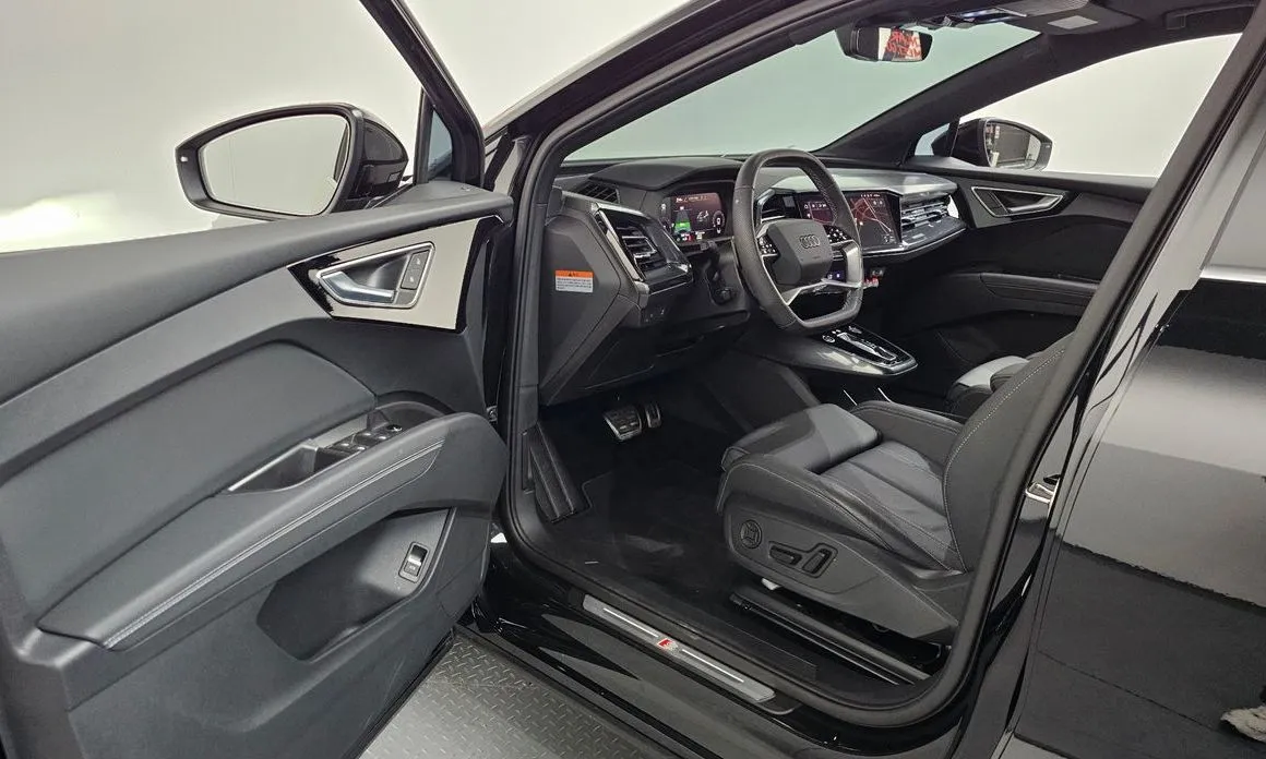 Audi Q4 e-tron 2025 из KR, фото 9