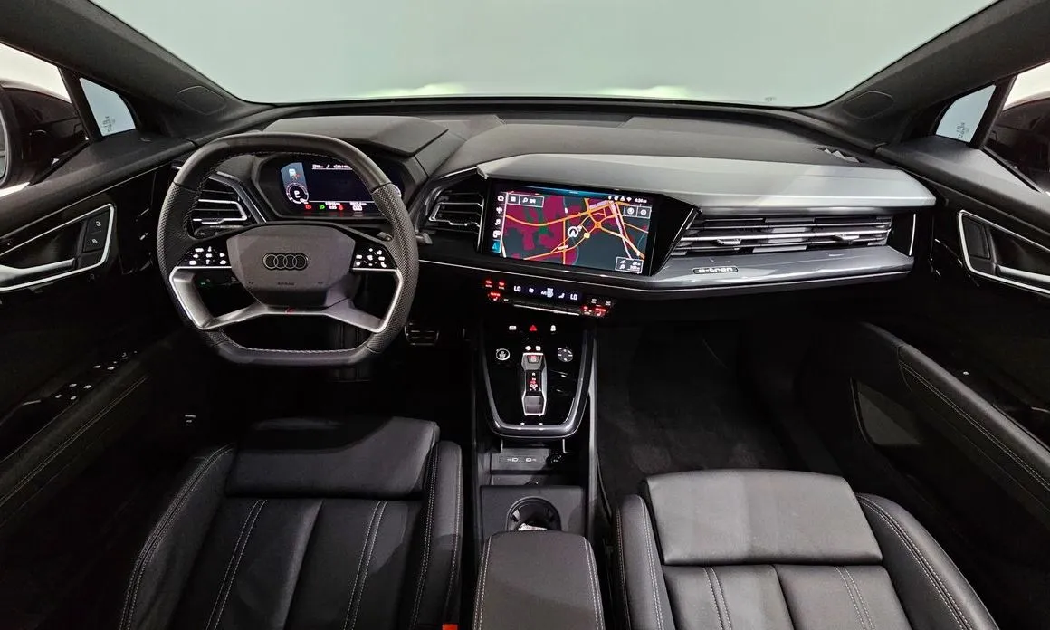 Audi Q4 e-tron 2025 из KR, фото 6