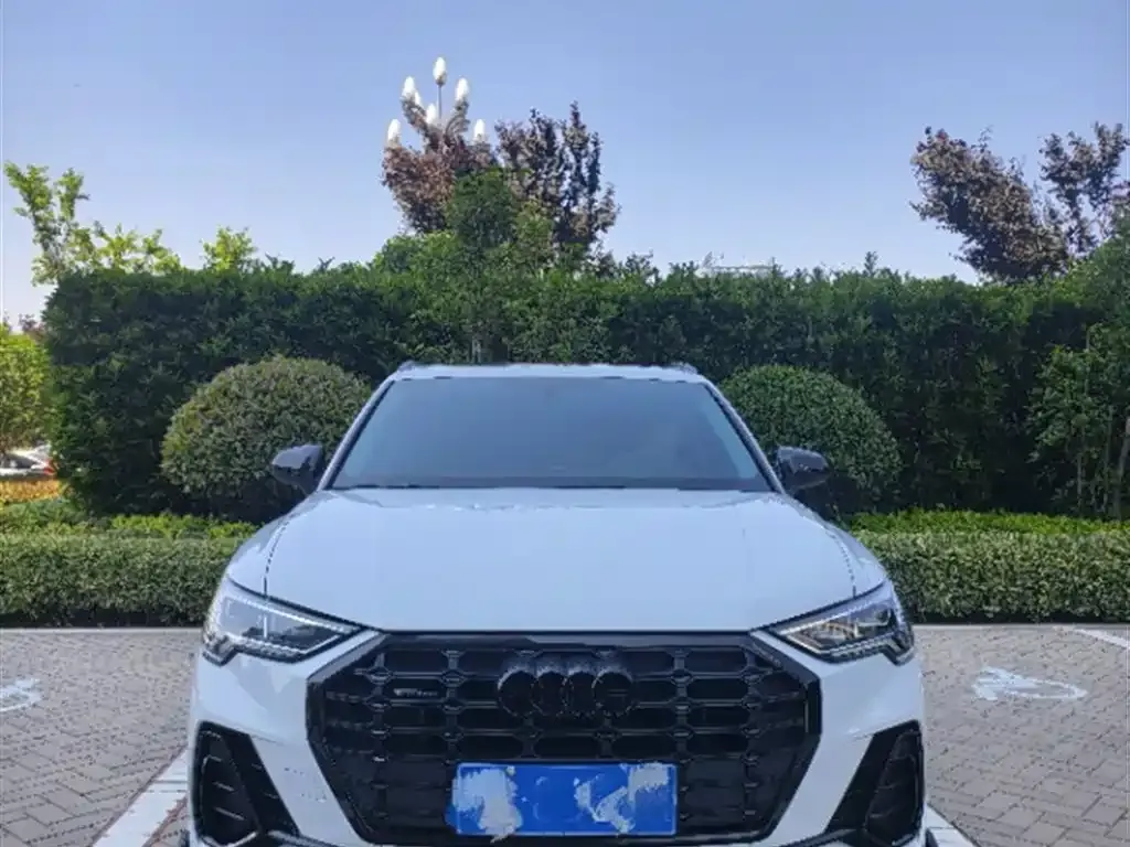 Audi Q3 — фото 6