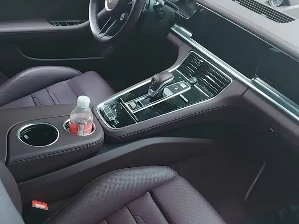 Porsche Panamera 2021 из CN, фото 4