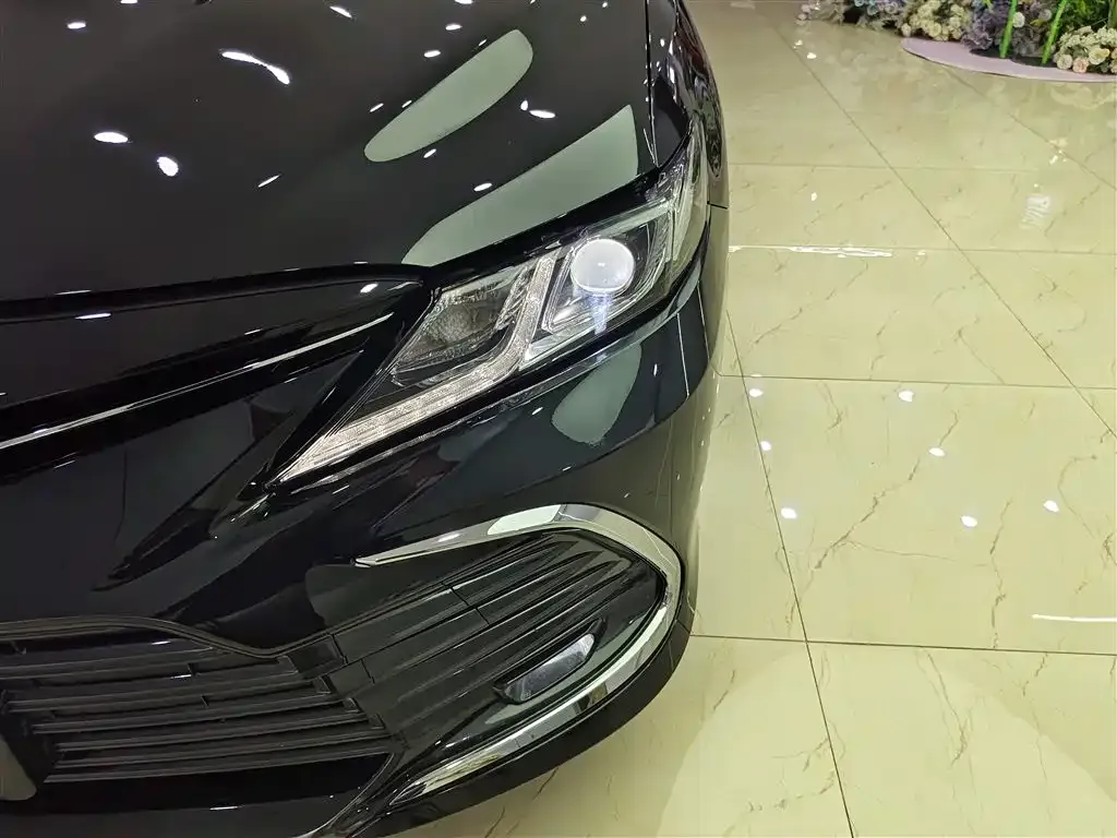Toyota Camry 2023 из CN, фото 10