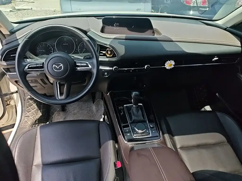 Mazda CX-30 2022 из CN, фото 3