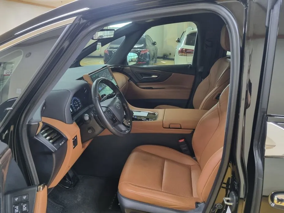 Toyota Alphard 2024 из KR, фото 8