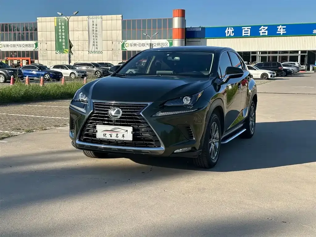 Lexus NX