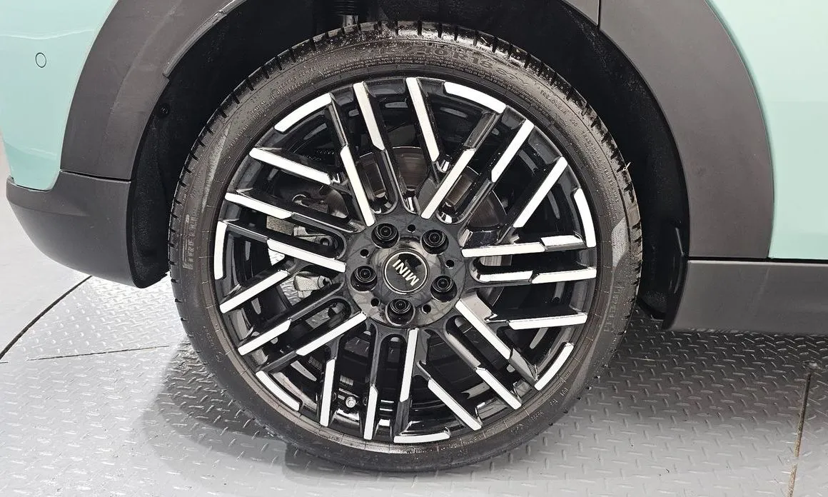 Mini Cooper 2025 из KR, фото 10