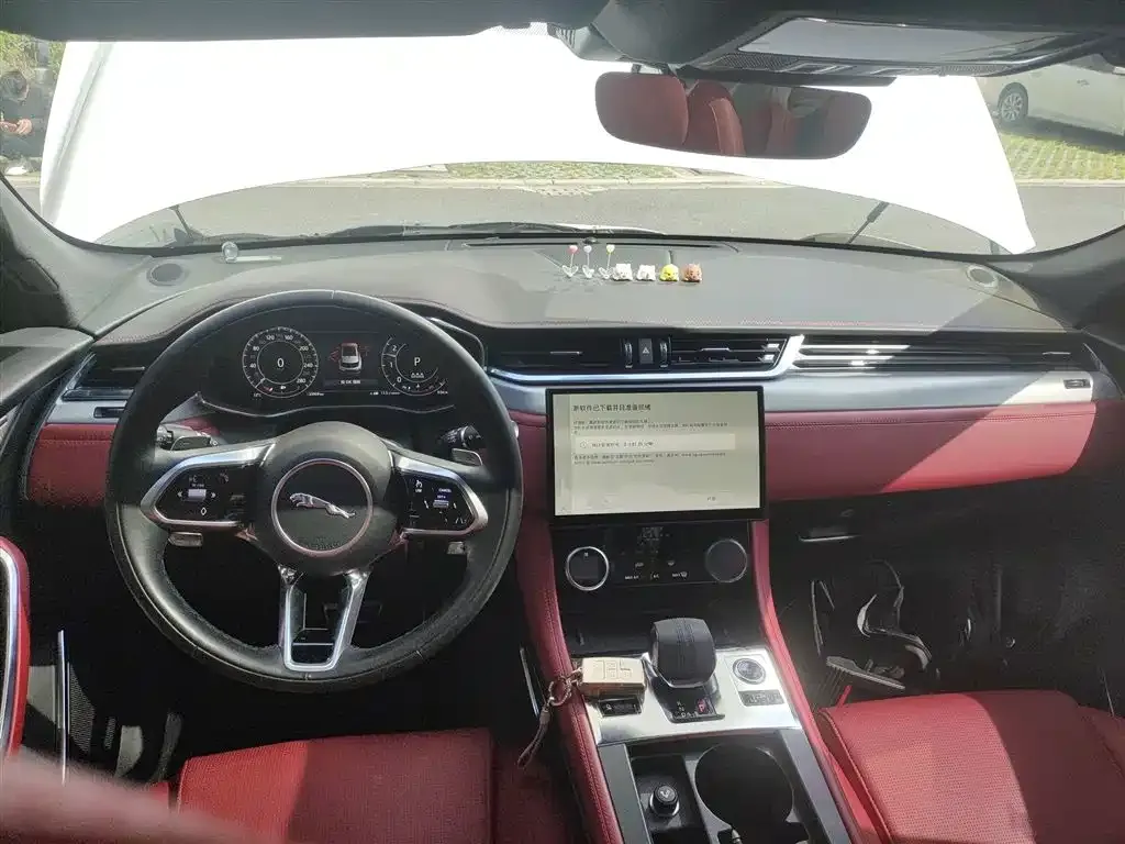 Jaguar F-PACE 2024 из CN, фото 2