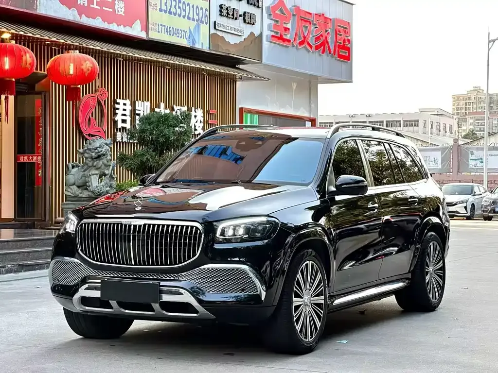 Mercedes-Benz GLS — фото 1