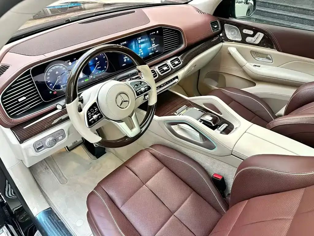 Mercedes-Benz GLS — фото 4