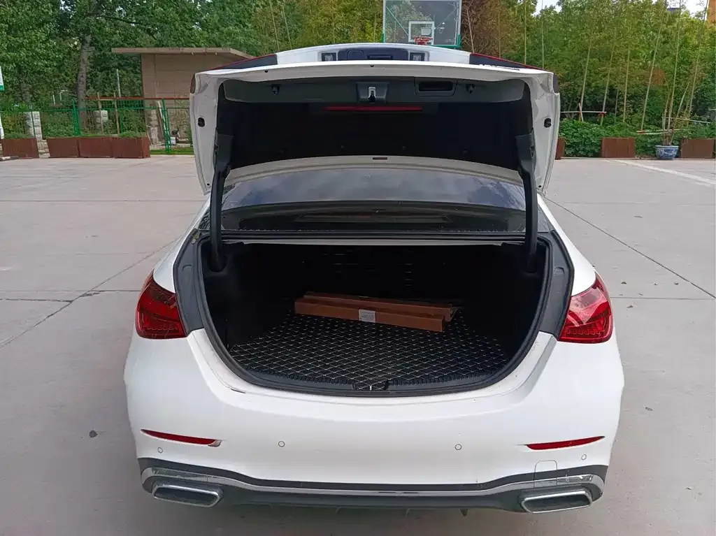 Mercedes-Benz C-Class 2023 из CN, фото 3
