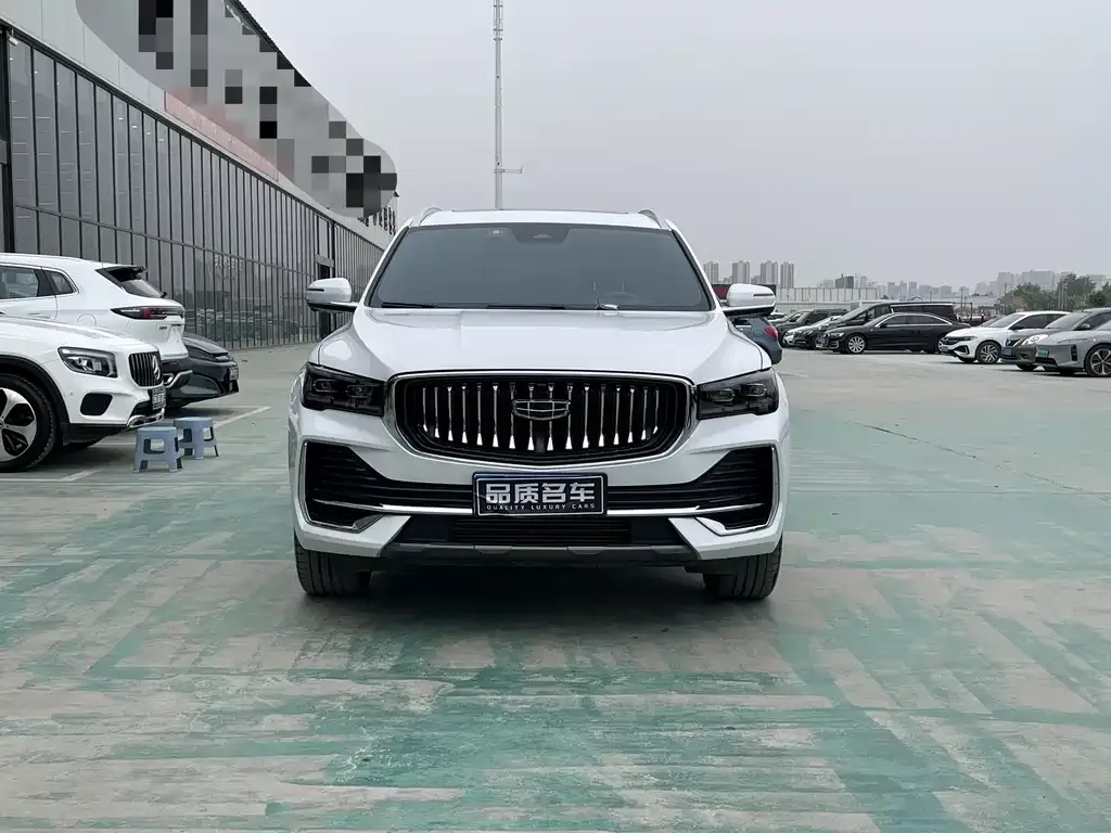 Geely Xingyue L — фото 9