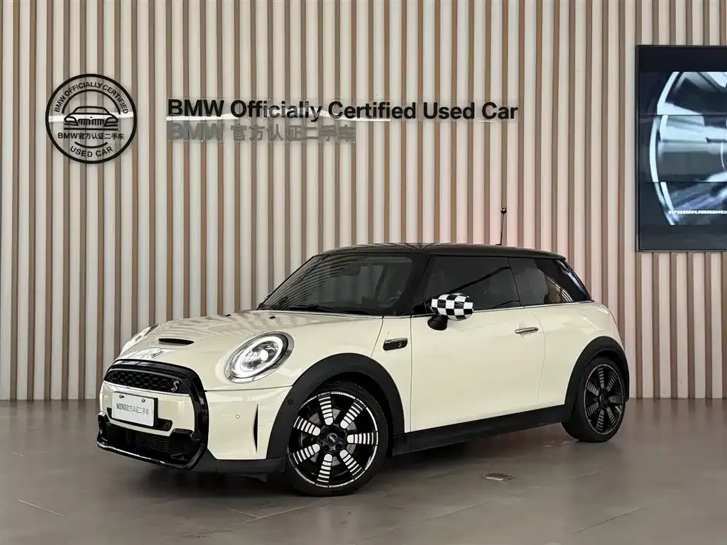 MINI Cooper (3-door) — фото 1