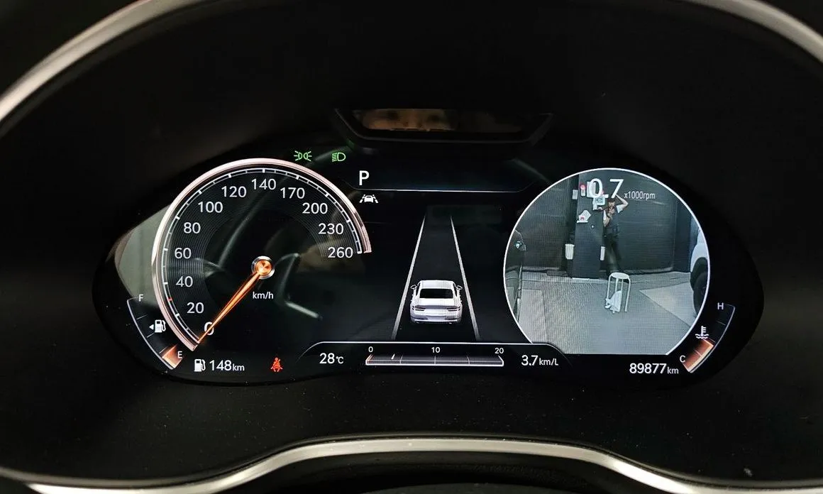 Genesis G80 — фото 2