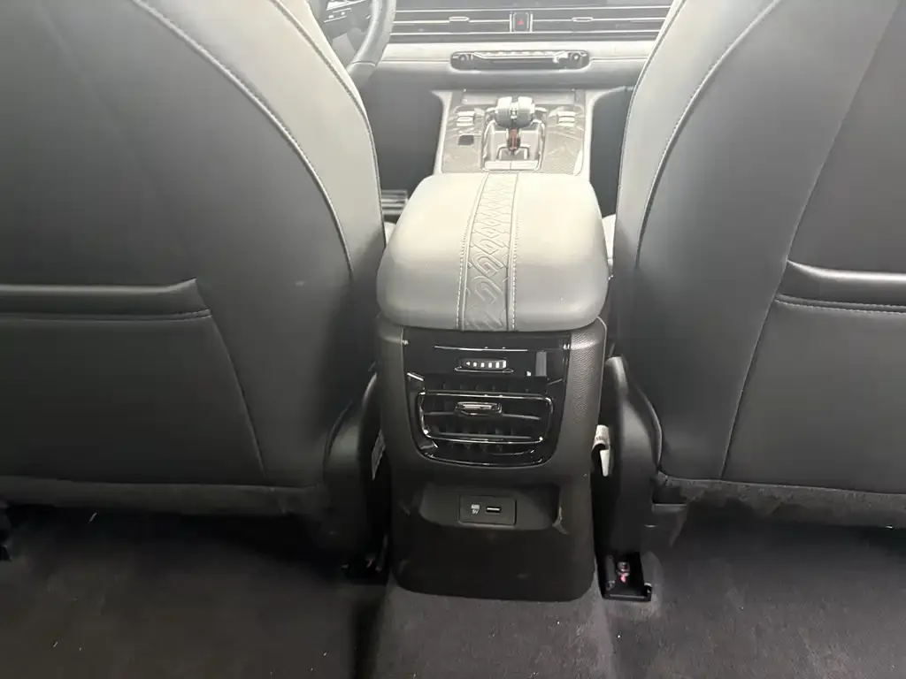 GAC Motor Shadow Leopard — фото 9