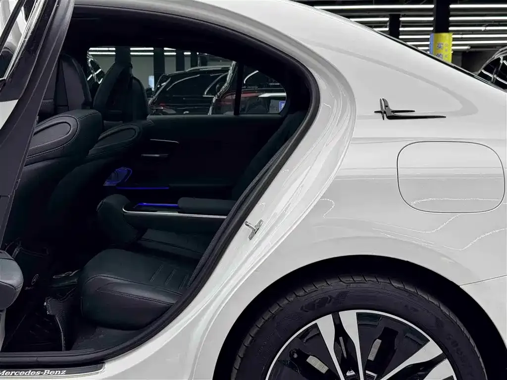Mercedes-Benz C-Class New Energy 2024 из CN, фото 10