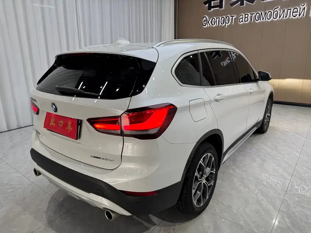 BMW X1 — фото 2