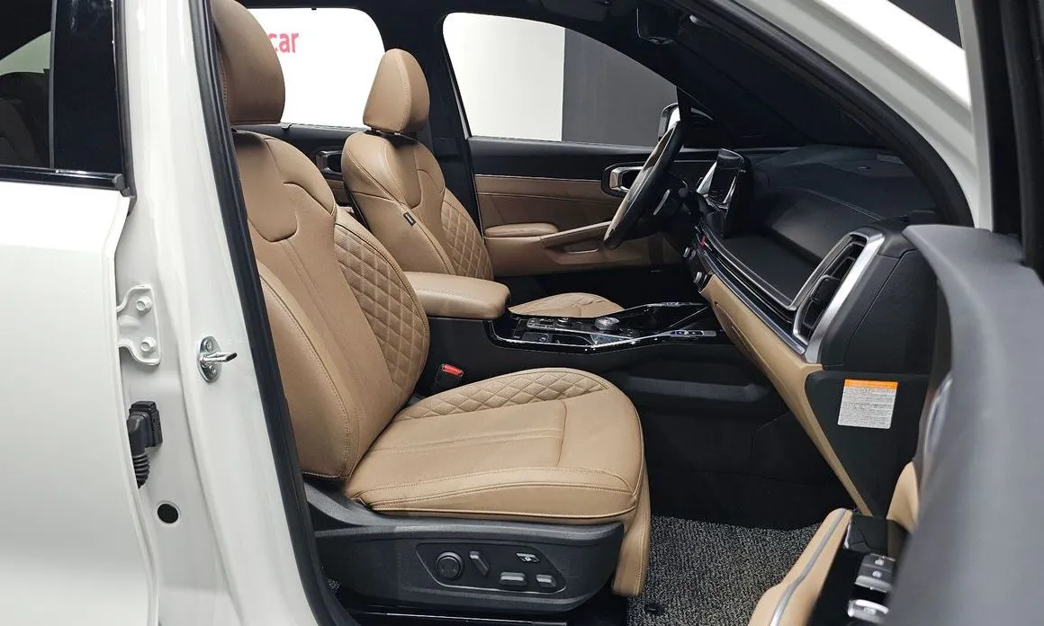 Kia Sorento — фото 8