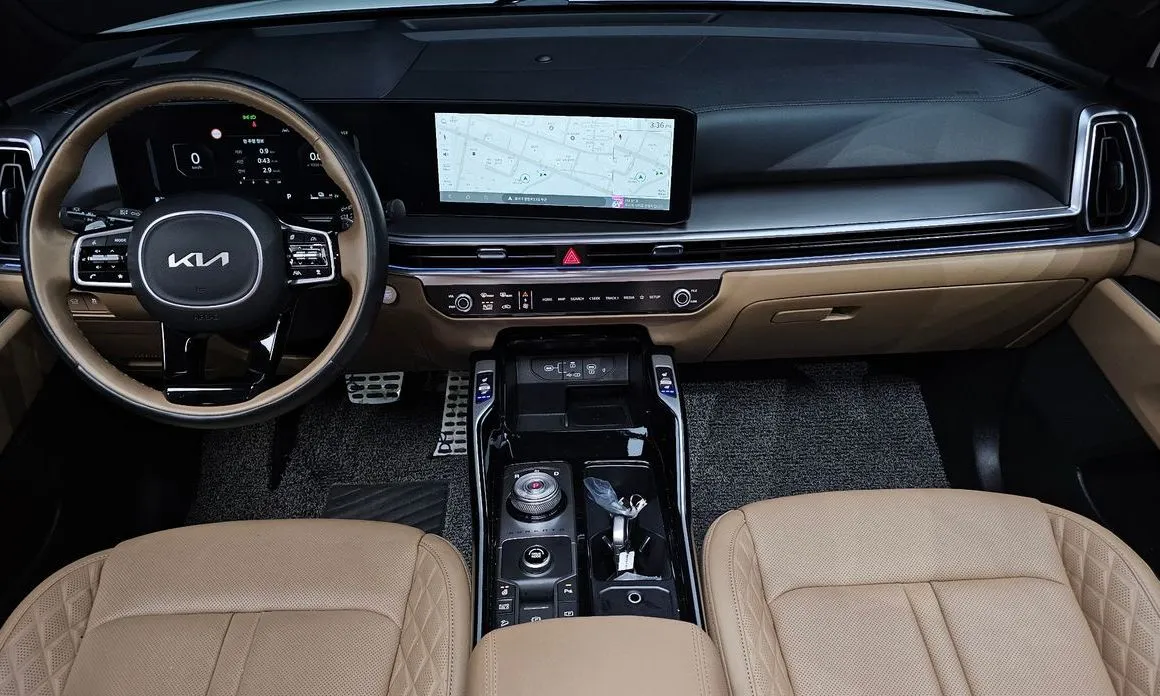 Kia Sorento — фото 7