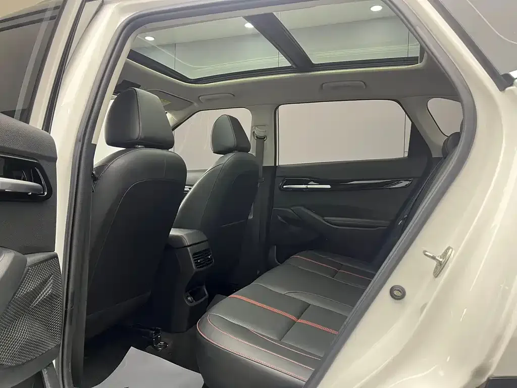 Kia KX3 — фото 4