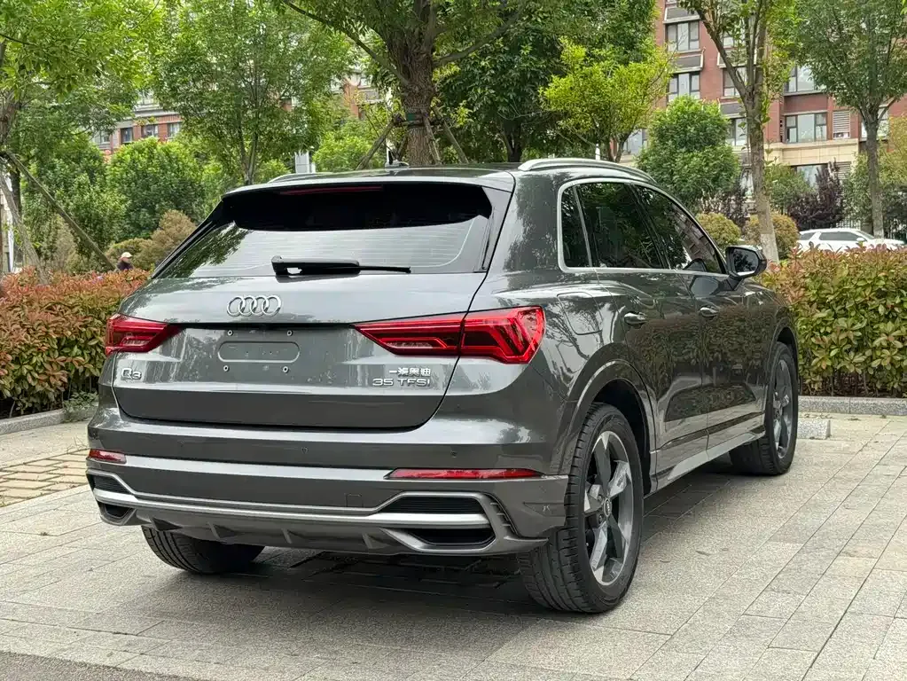 Audi Q3 2023 из CN, фото 8