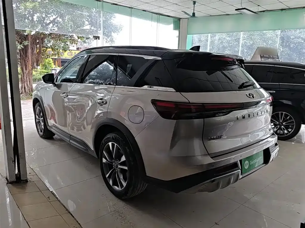 Infiniti QX60 2024 из CN, фото 8