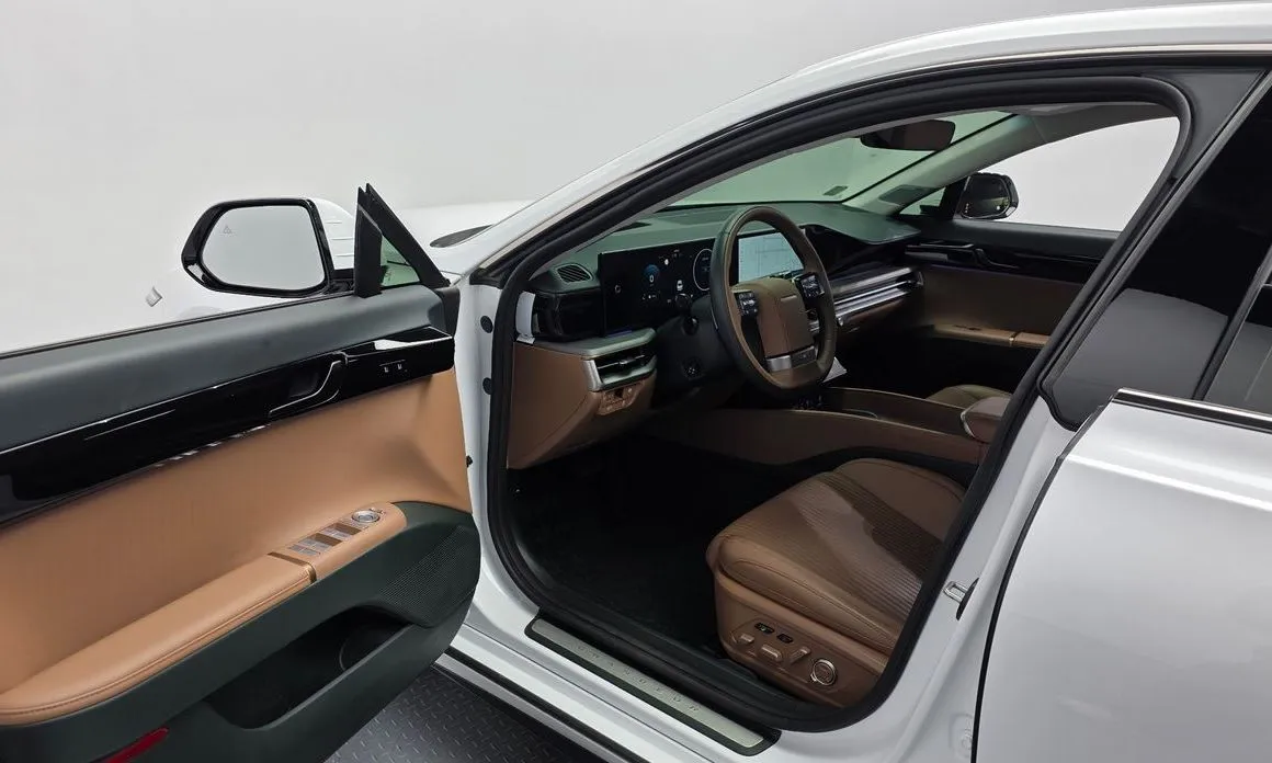 Hyundai Grandeur 2023 из KR, фото 7