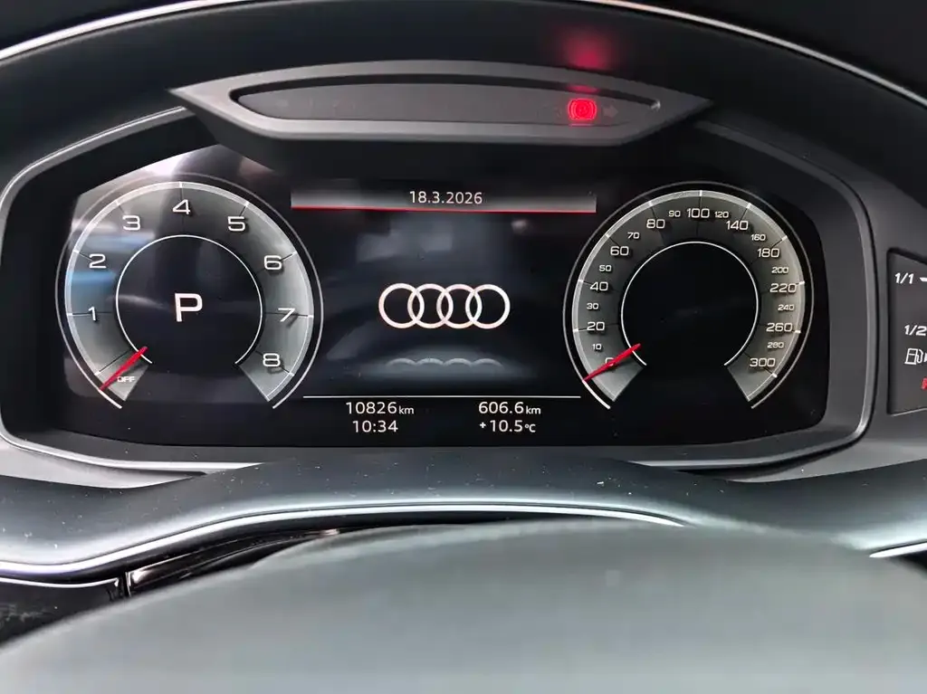 Audi Q7 — фото 2