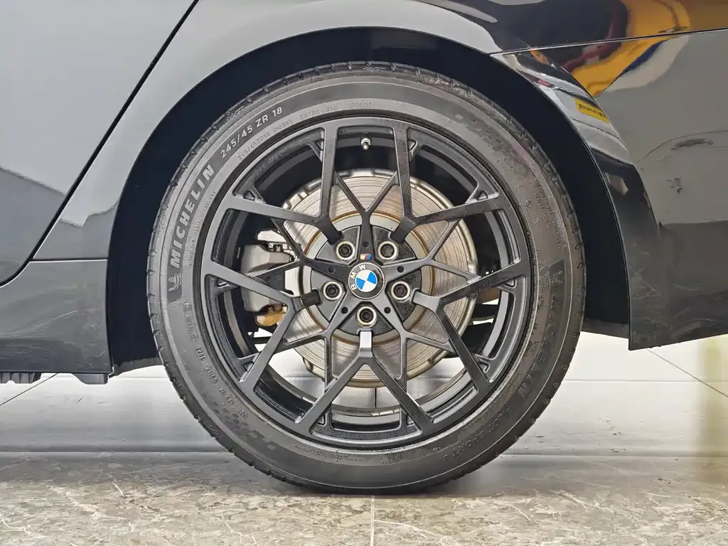 BMW 5 Series New Energy 2021 из CN, фото 9