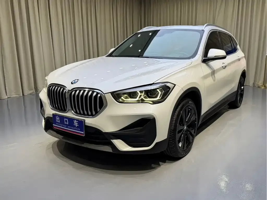 BMW X1 — фото 3