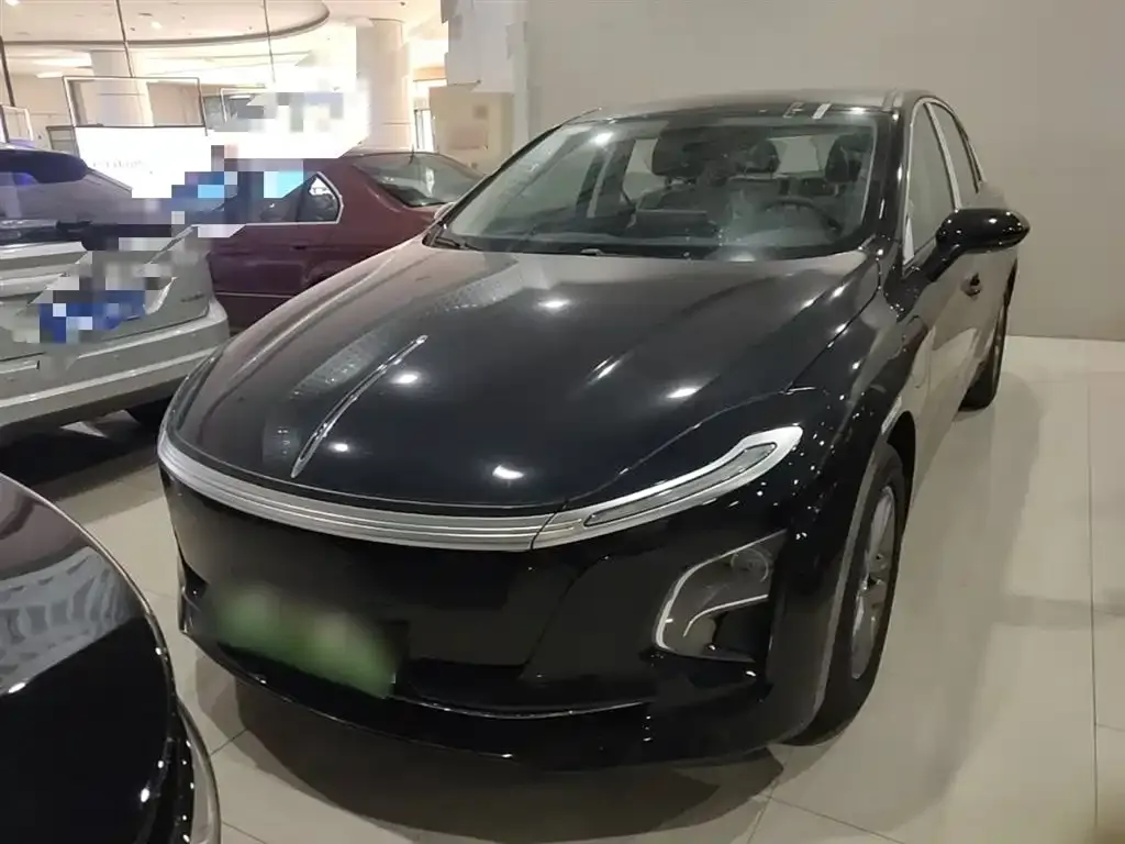 Hongqi E-QM5 2025 из CN, фото 8