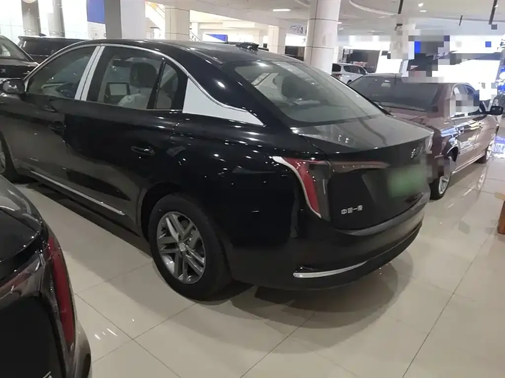 Hongqi E-QM5 2025 из CN, фото 2