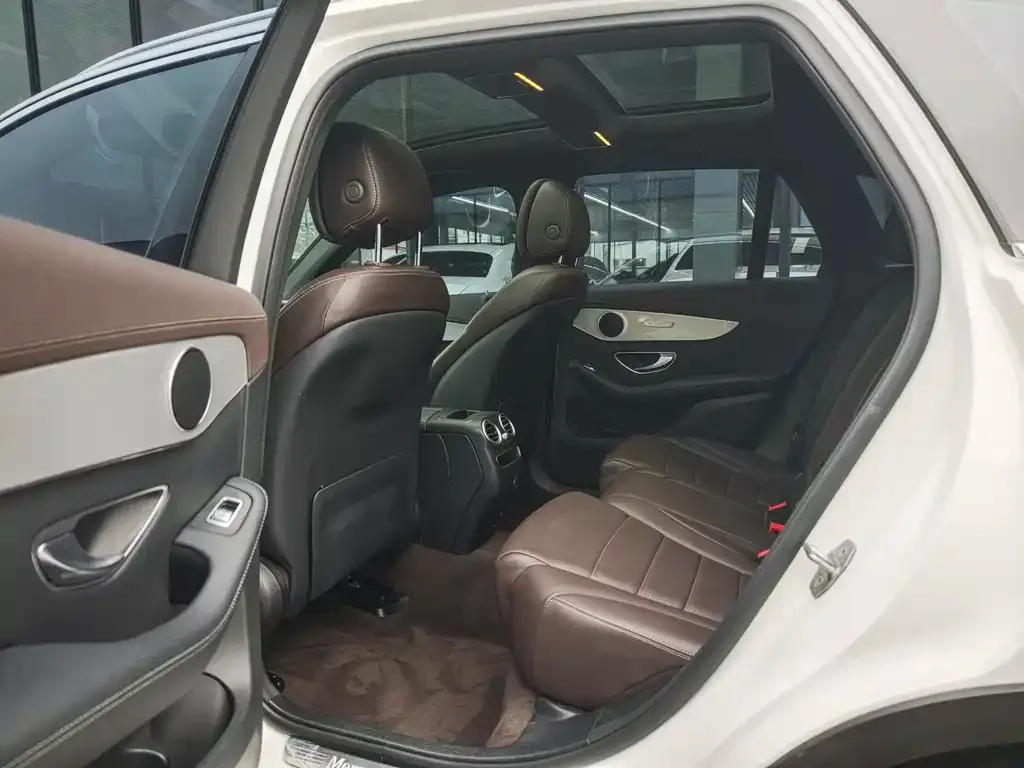 Mercedes-Benz GLC 2022 из CN, фото 9