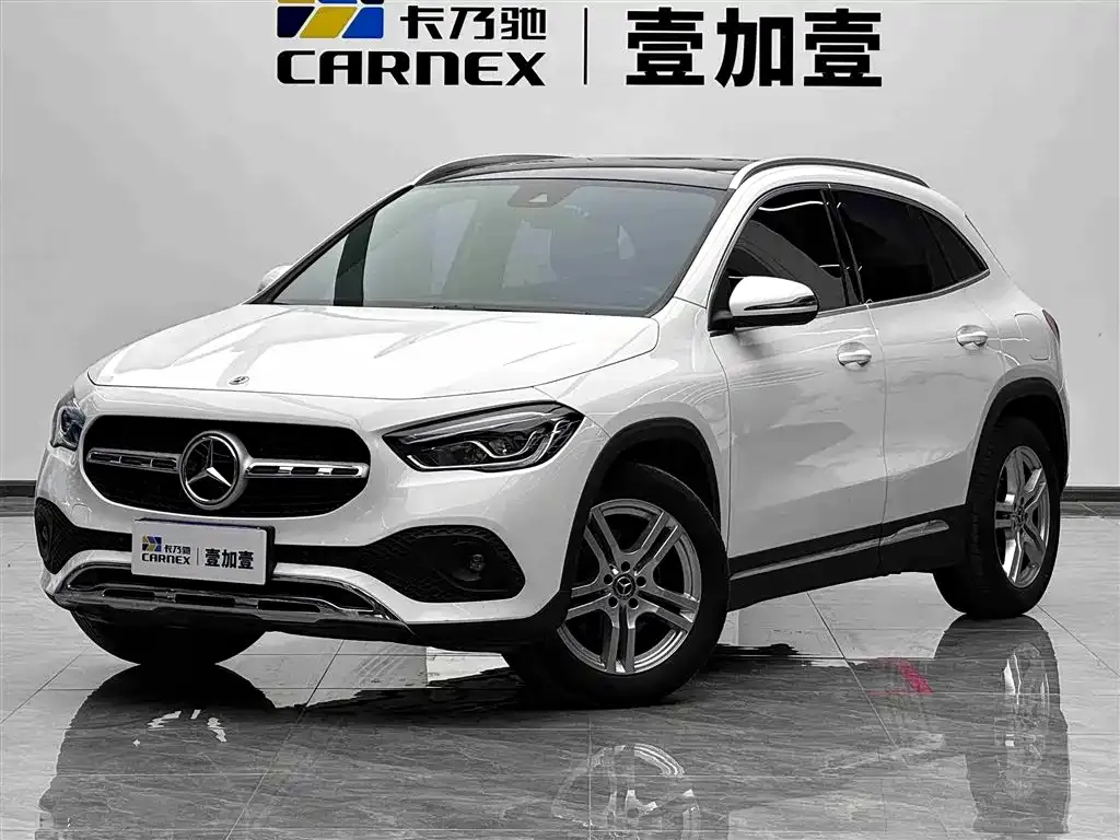 Mercedes-Benz GLA — фото 1