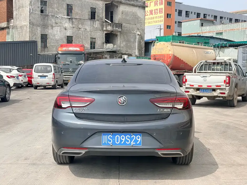 Buick Regal — фото 7