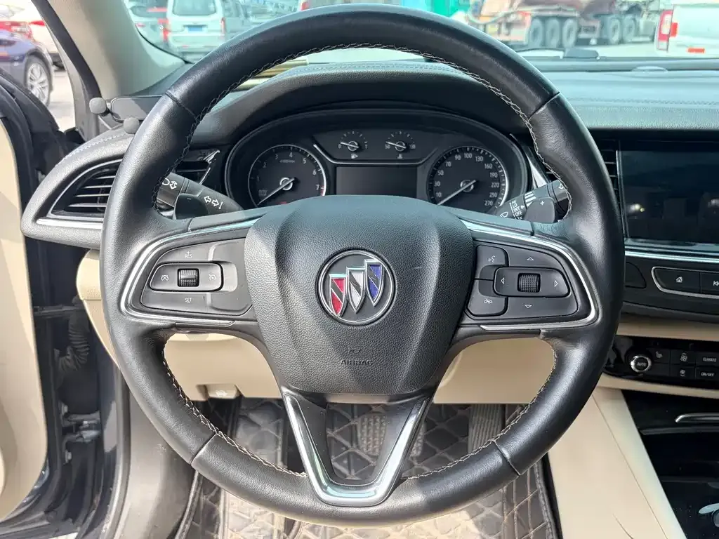 Buick Regal — фото 6