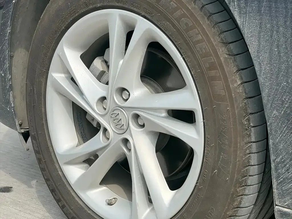 Buick Regal — фото 2