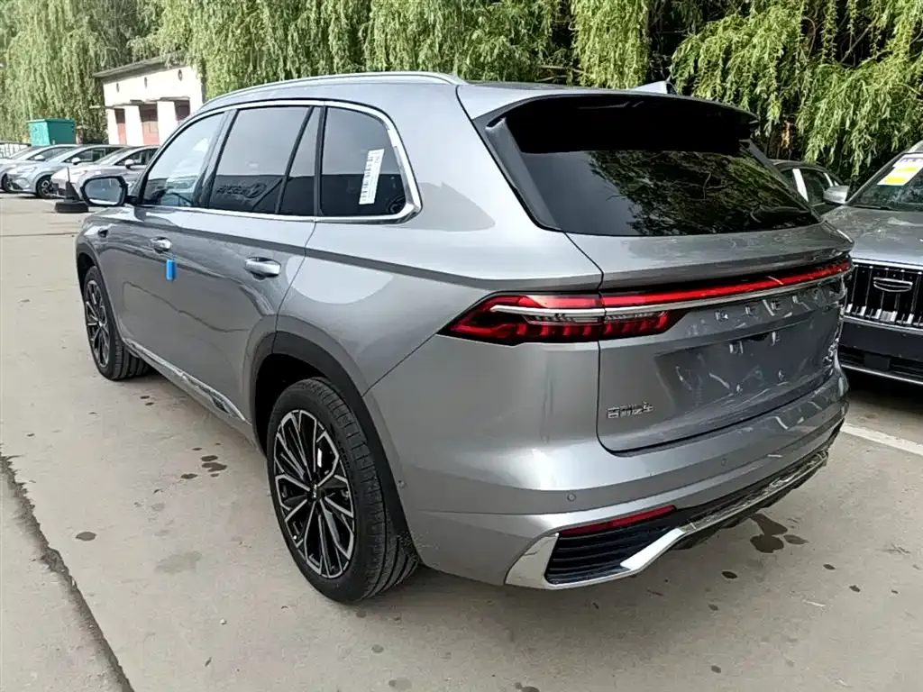 Geely Xingyue L — фото 10