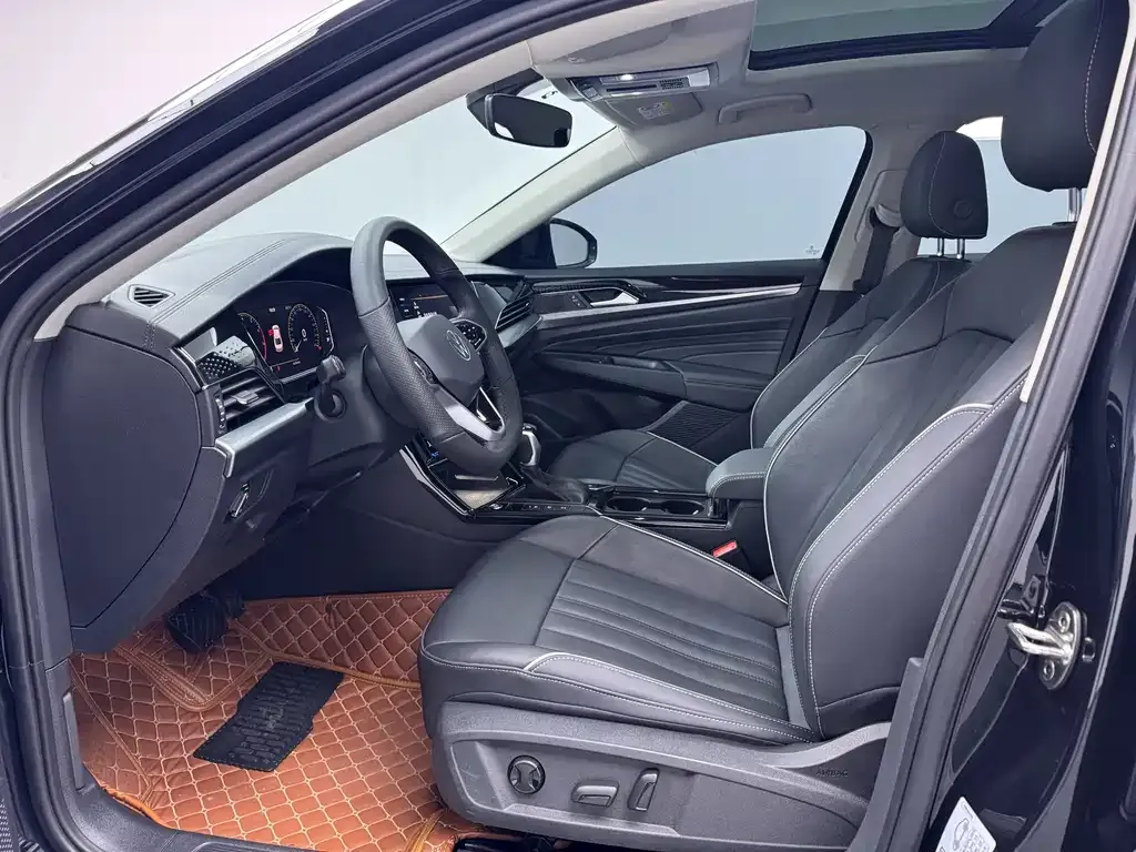 Volkswagen Passat — фото 10