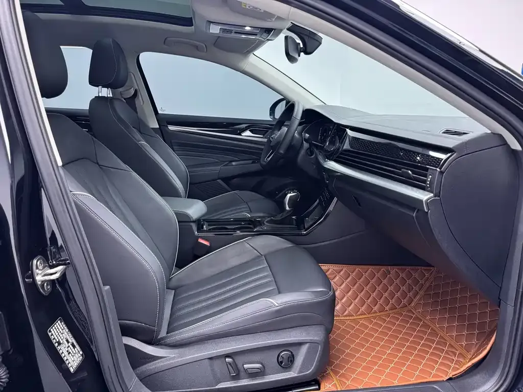 Volkswagen Passat — фото 5