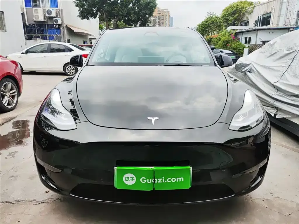 Tesla Model Y — фото 6
