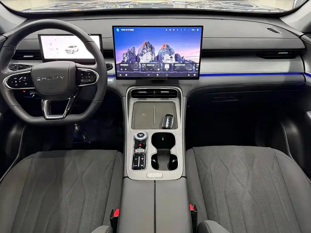 Chery Tiggo 8 PLUS — фото 10