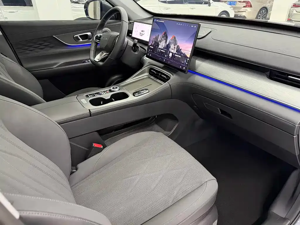 Chery Tiggo 8 PLUS — фото 7