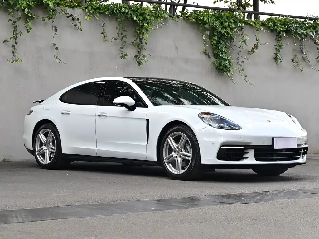 Porsche Panamera — фото 5