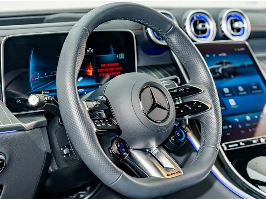Mercedes-Benz GLC AMG — фото 5