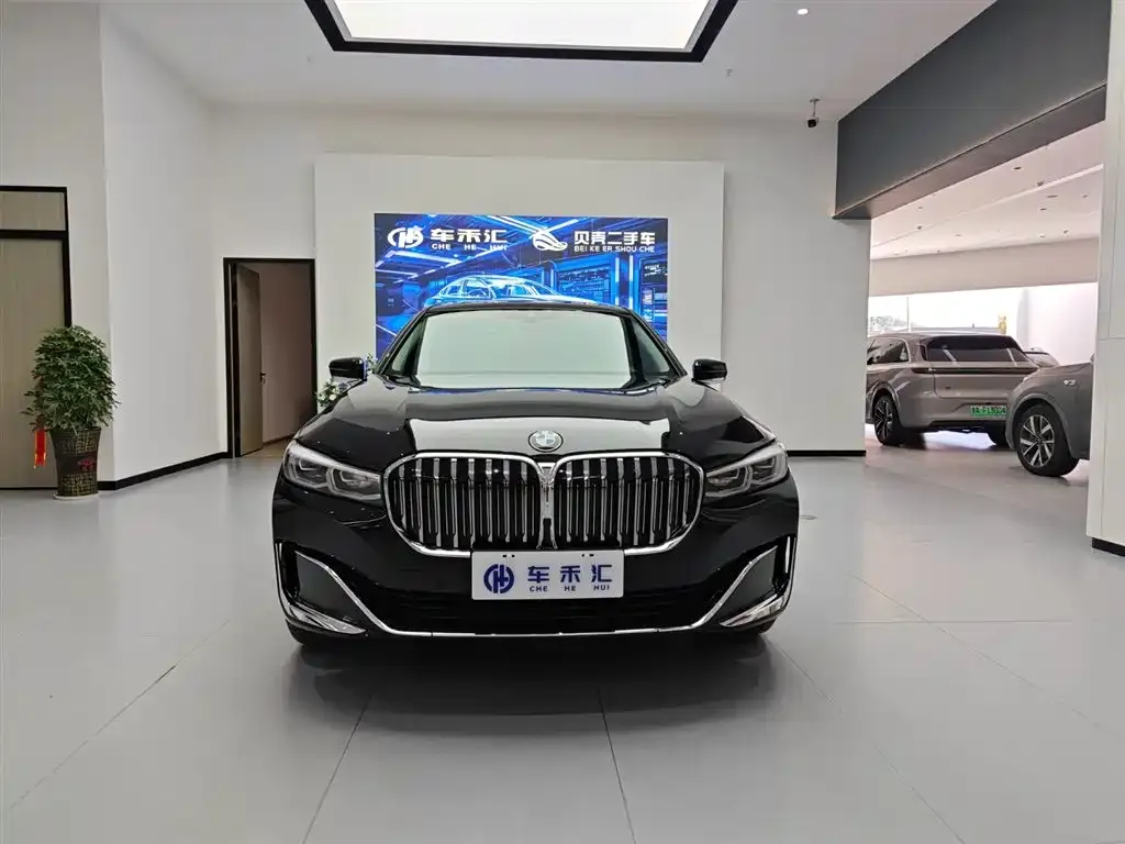 BMW 7 Series 2022 из CN, фото 10