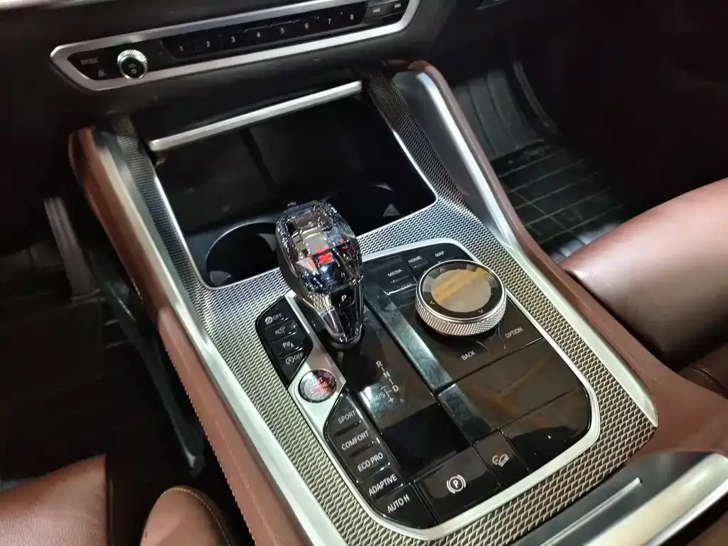 BMW X6 2021 из CN, фото 9
