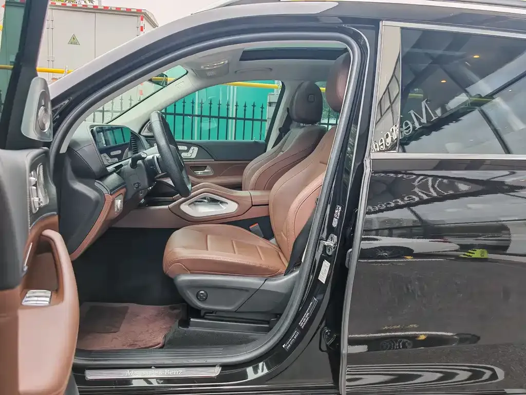 Mercedes-Benz GLS 2024 из CN, фото 5