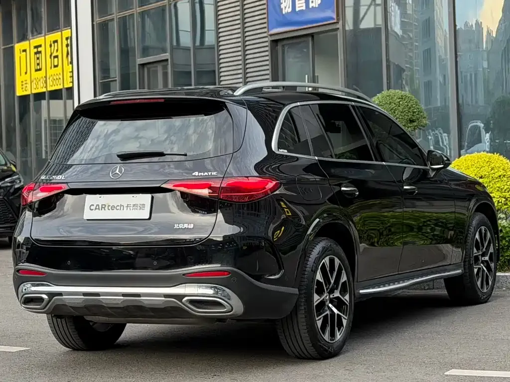 Mercedes-Benz GLC 2024 из CN, фото 3